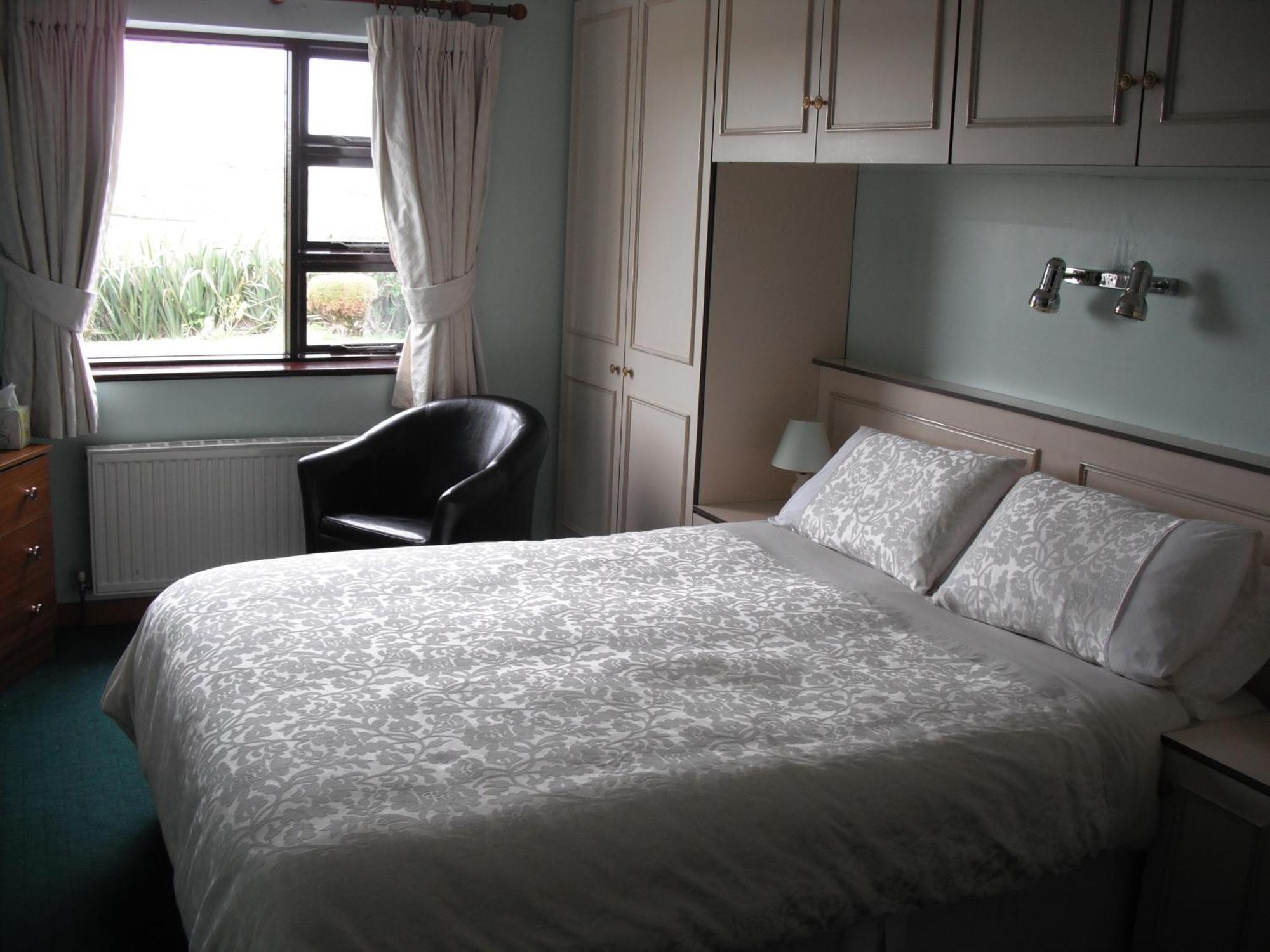 Cnoc Breac B&B Cleggan Bagian luar foto