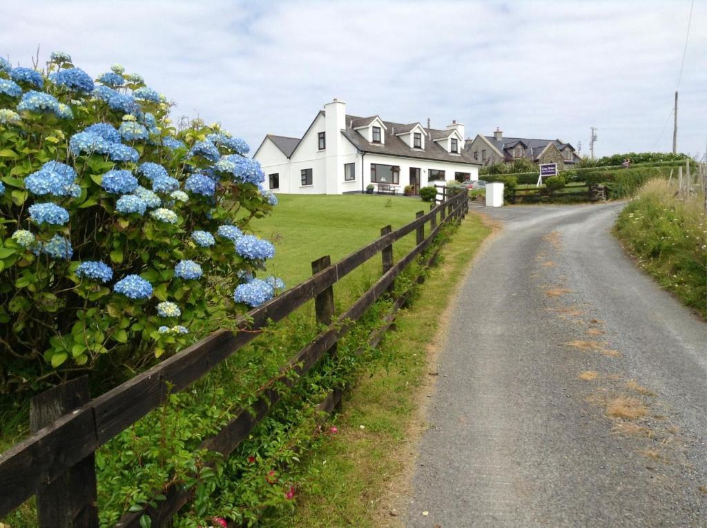 Cnoc Breac B&B Cleggan Bagian luar foto